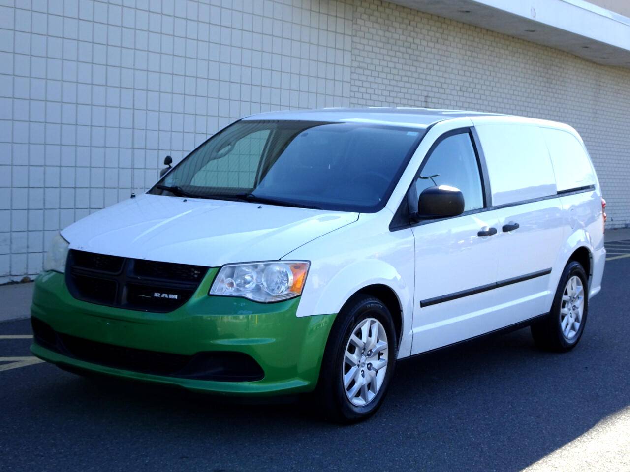 2014 Ram Cargo Van Tradesman — Cargo Van — 58,197 mi — Somerville, MA