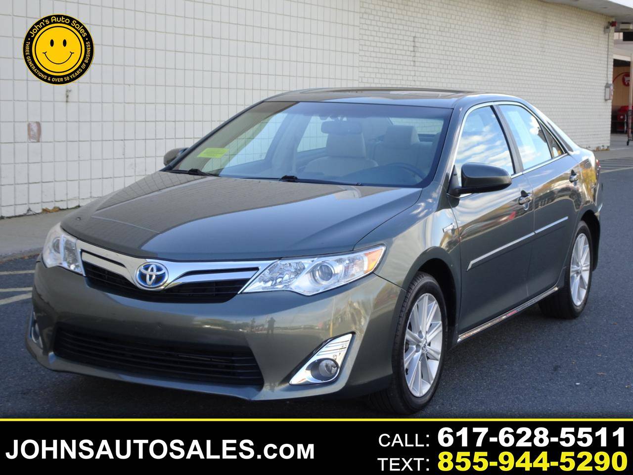 2013 Toyota Camry Hybrid XLE — Sedan — 91,789 mi — Somerville, MA