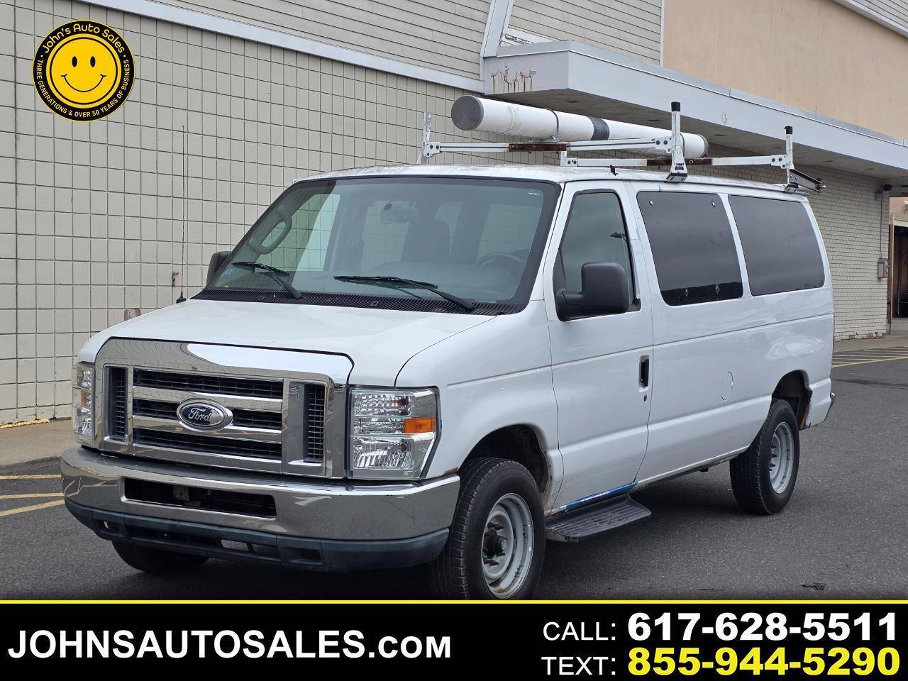 2014 Ford Econoline Wagon E-350 Super Duty XLT