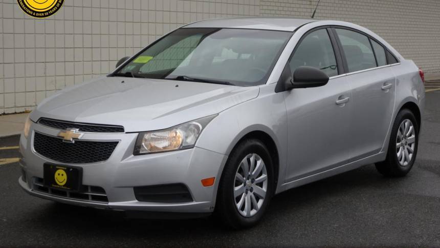 2011 Chevrolet Cruze LS — Sedan — 100,188 mi — Somerville, MA