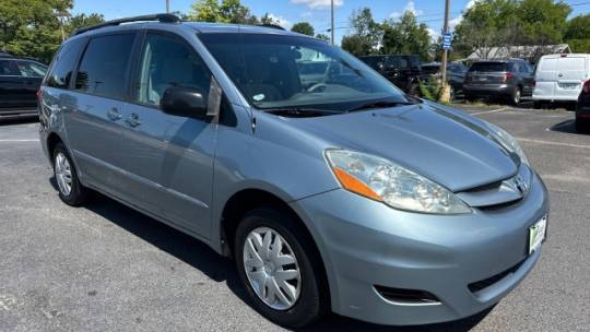 2006 Toyota Sienna LE — Minivan — 177,515 mi — Berlin, NJ