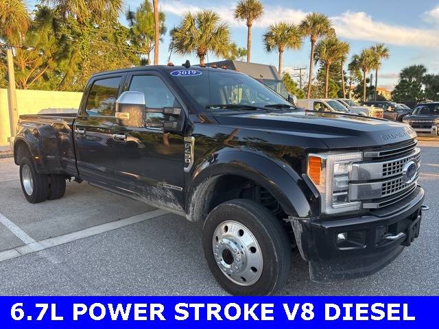 2019 Ford Super Duty F-450 Platinum — Pickup Truck — 117,983 mi — Delray Beach, FL
