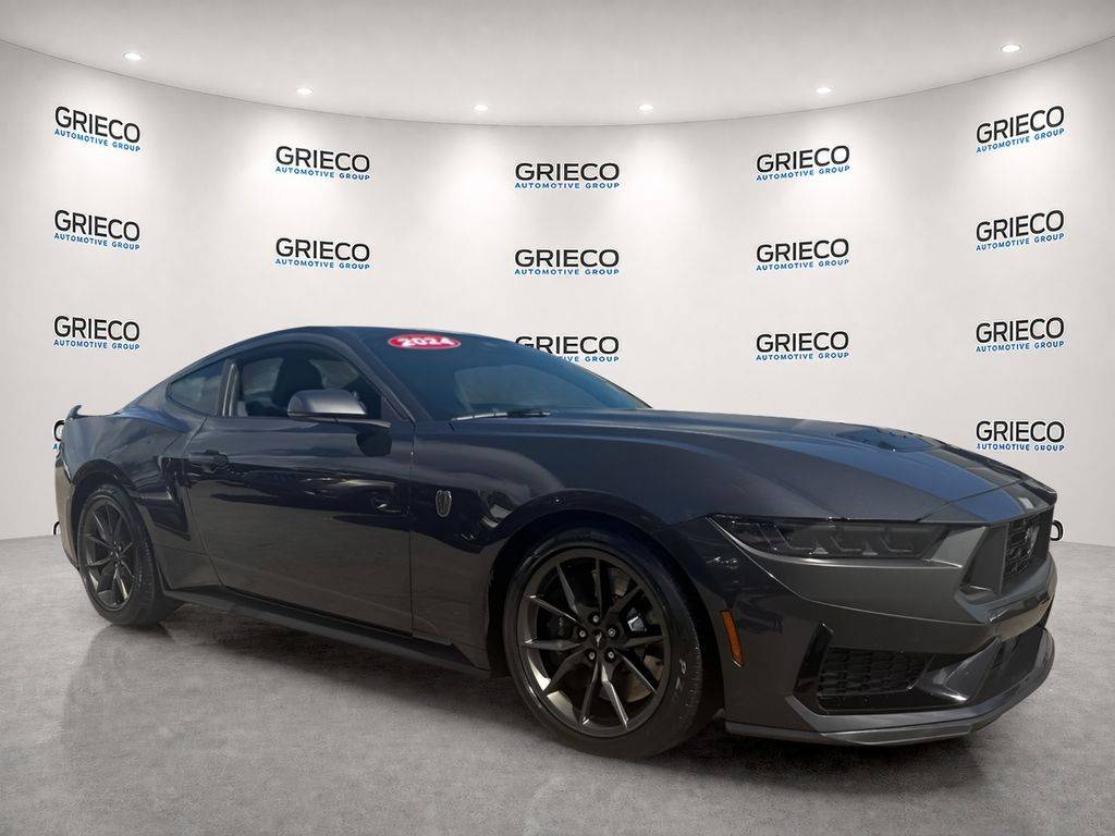 2024 Ford Mustang Dark Horse