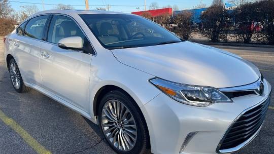 2018 Toyota Avalon Limited — Sedan — 45,120 mi — Frankfort, KY