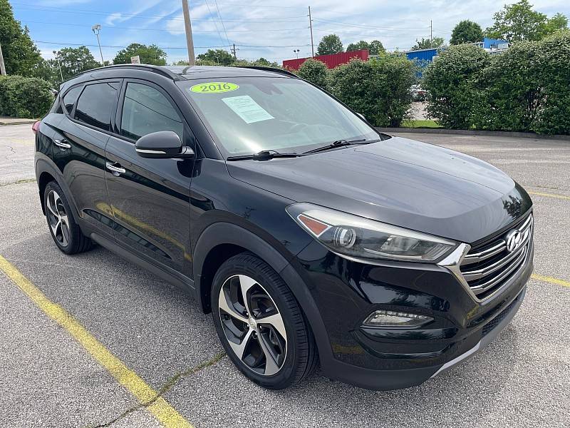2016 Hyundai Tucson Limited — SUV — 57,135 mi — Frankfort, KY