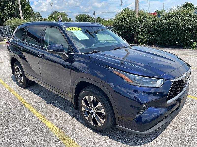 2021 Toyota Highlander XLE — SUV — 60,860 mi — Frankfort, KY
