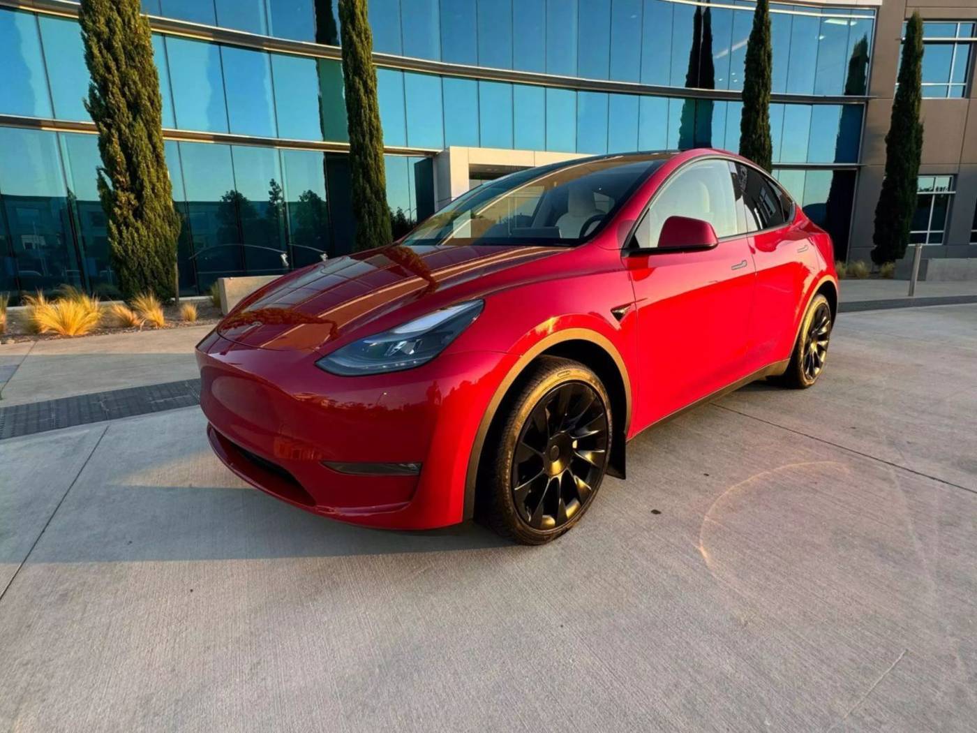 2022 Tesla Model Y Long Range — SUV — 30,781 mi — Newport Beach, CA