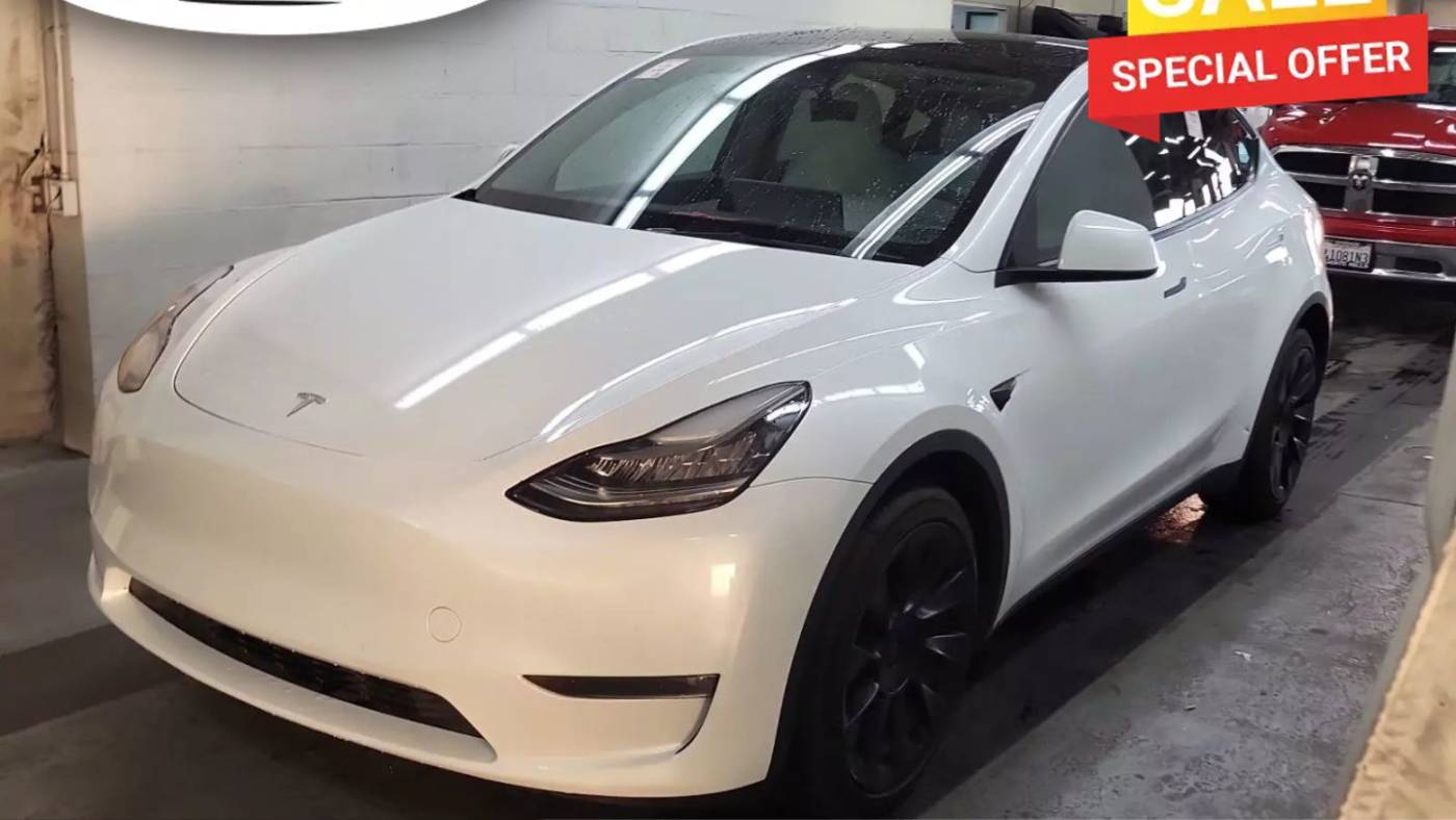 2022 Tesla Model Y Long Range — SUV — 33,865 mi — Newport Beach, CA