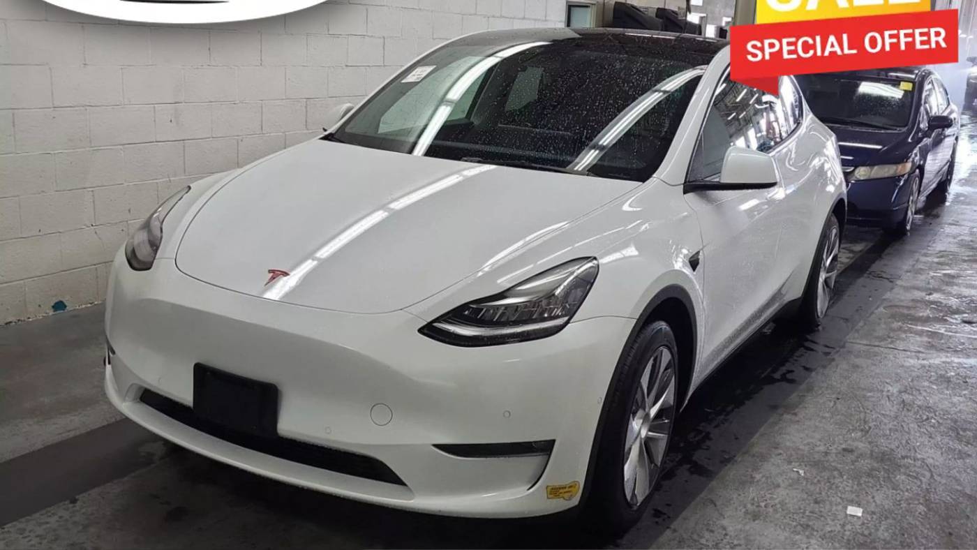 2022 Tesla Model Y Long Range — SUV — 26,583 mi — Newport Beach, CA