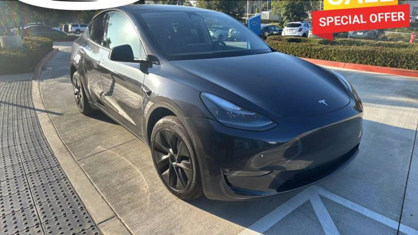 2024 Tesla Model Y Long Range — SUV — 8,396 mi — Newport Beach, CA