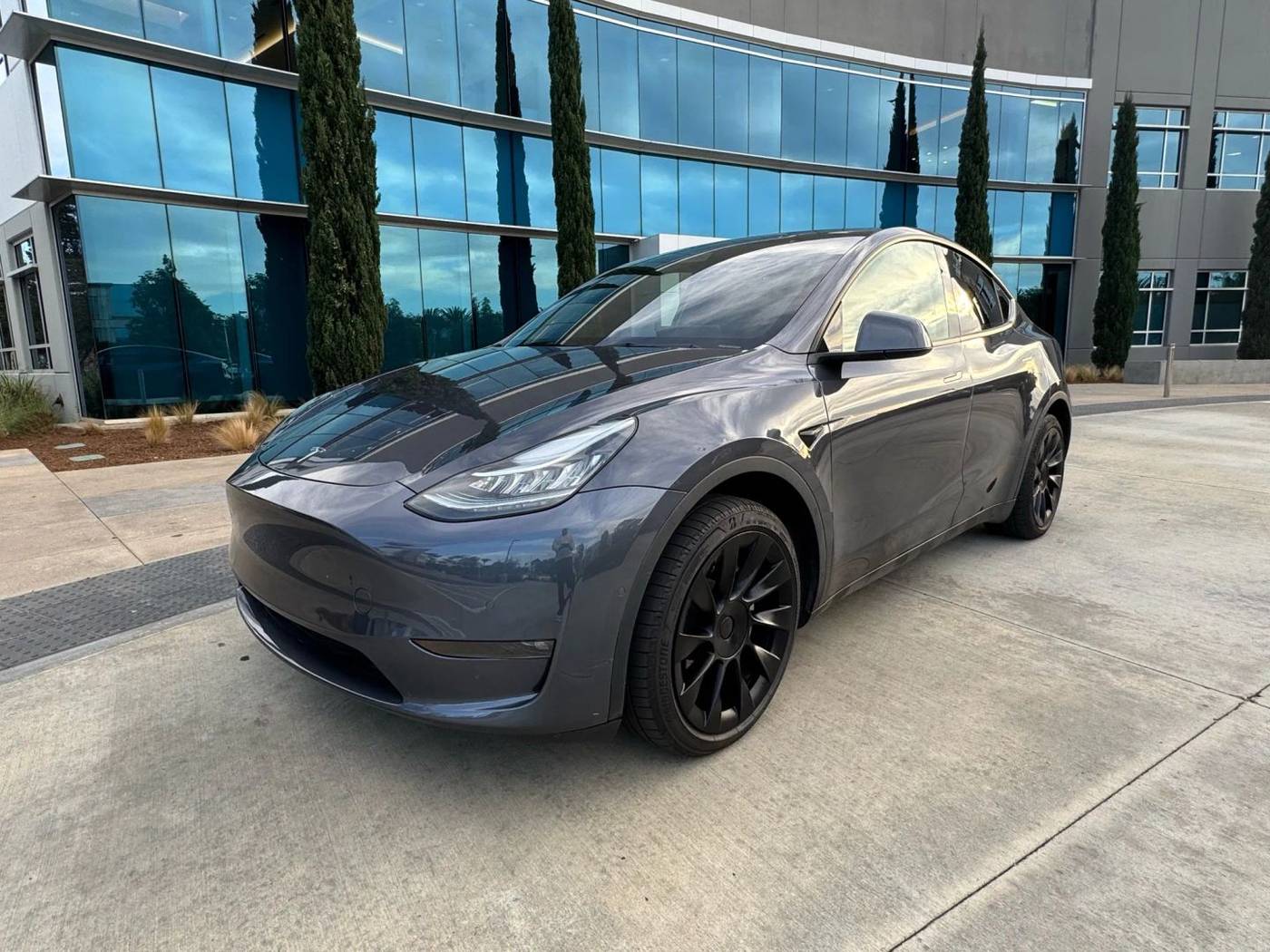 2022 Tesla Model Y Long Range — SUV — 44,839 mi — Newport Beach, CA