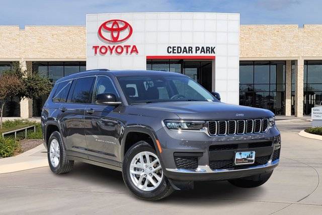 2023 Jeep Grand Cherokee Laredo — SUV — 30,757 mi — Leander, TX