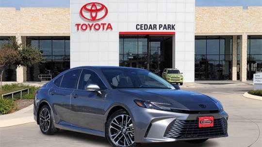 2025 Toyota Camry XLE — Sedan — 4,992 mi — Leander, TX