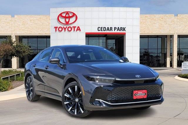 2023 Toyota Crown Platinum — Sedan — 14,222 mi — Leander, TX