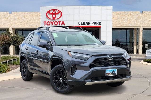 2025 Toyota RAV4 Hybrid SE — SUV — 1,368 mi — Leander, TX