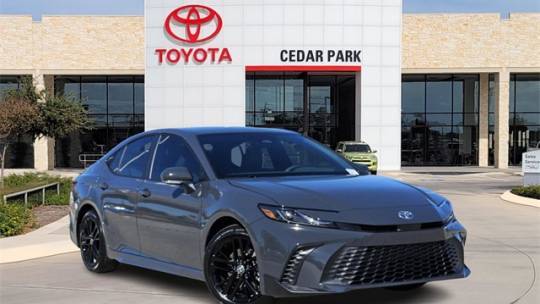 2025 Toyota Camry SE — Sedan — 10 mi — Leander, TX