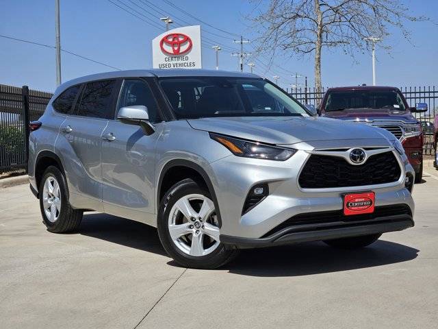 2024 Toyota Highlander LE — SUV — 26,616 mi — Leander, TX