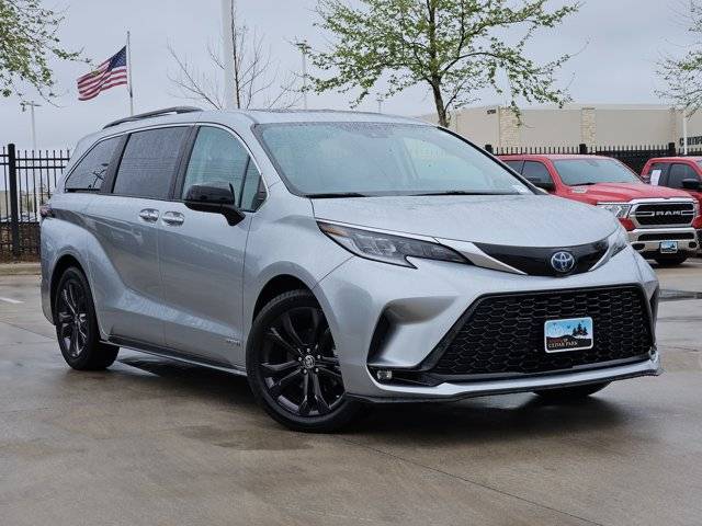 2021 Toyota Sienna XSE — Minivan — 37,677 mi — Leander, TX