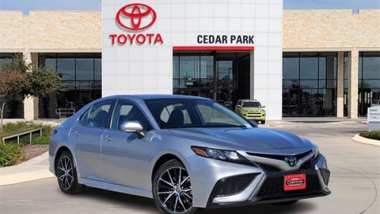 2022 Toyota Camry SE — Sedan — 51,432 mi — Leander, TX
