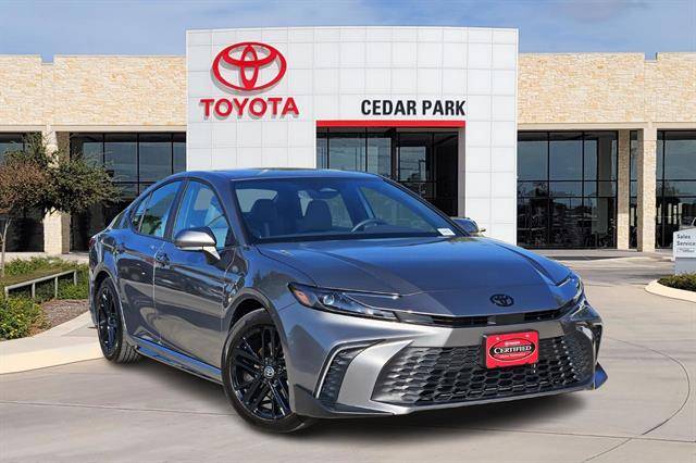 2025 Toyota Camry Hybrid SE — Sedan — 5,812 mi — Leander, TX
