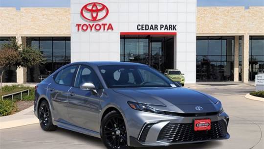 2025 Toyota Camry SE — Sedan — 5 mi — Leander, TX