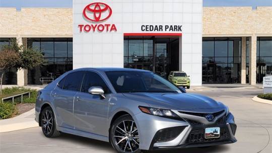 2021 Toyota Camry Hybrid SE — Sedan — 122,259 mi — Leander, TX