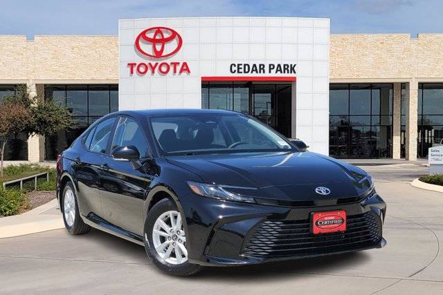 2025 Toyota Camry LE — Sedan — 17,523 mi — Leander, TX