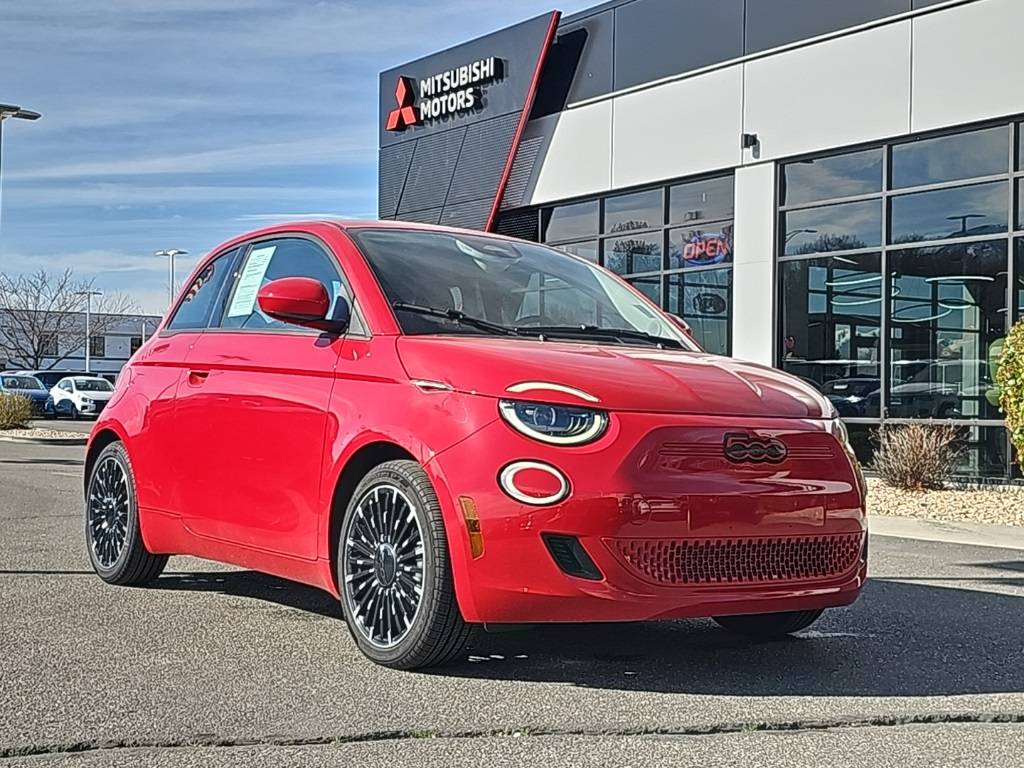 2024 FIAT 500e INSPI(RED) — Coupe — 2,551 mi — Sandy, UT