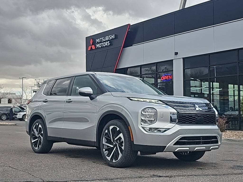 2024 Mitsubishi Outlander SE — SUV — 737 mi — Sandy, UT