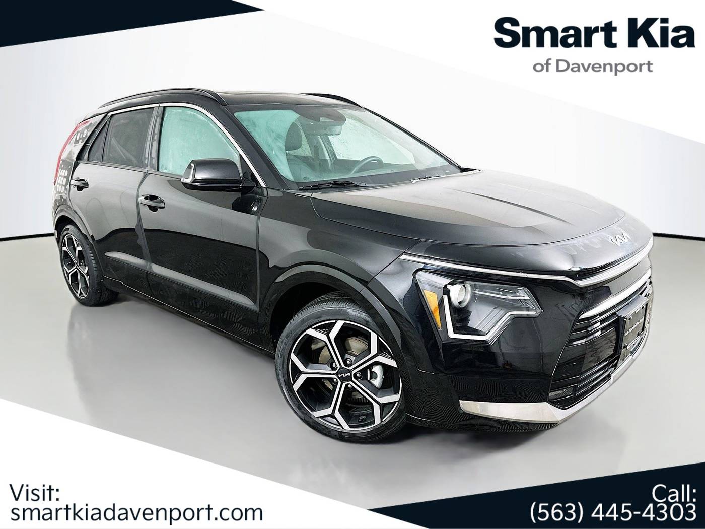 2023 Kia Niro Hybrid EX Touring — SUV — 37,658 mi — Davenport, IA