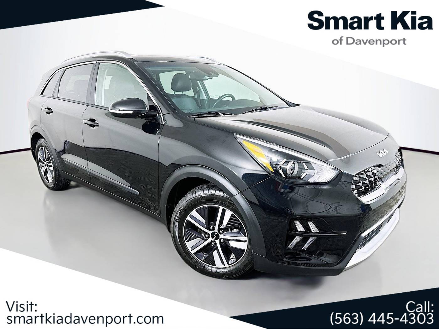 2022 Kia Niro Hybrid EX Premium — SUV — 13,595 mi — Davenport, IA
