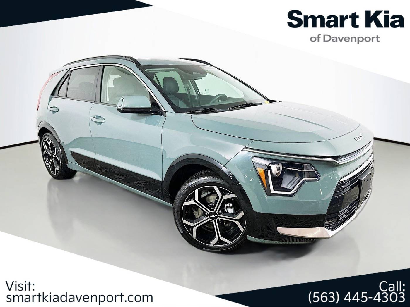 2023 Kia Niro Hybrid EX Touring — SUV — 35,187 mi — Davenport, IA