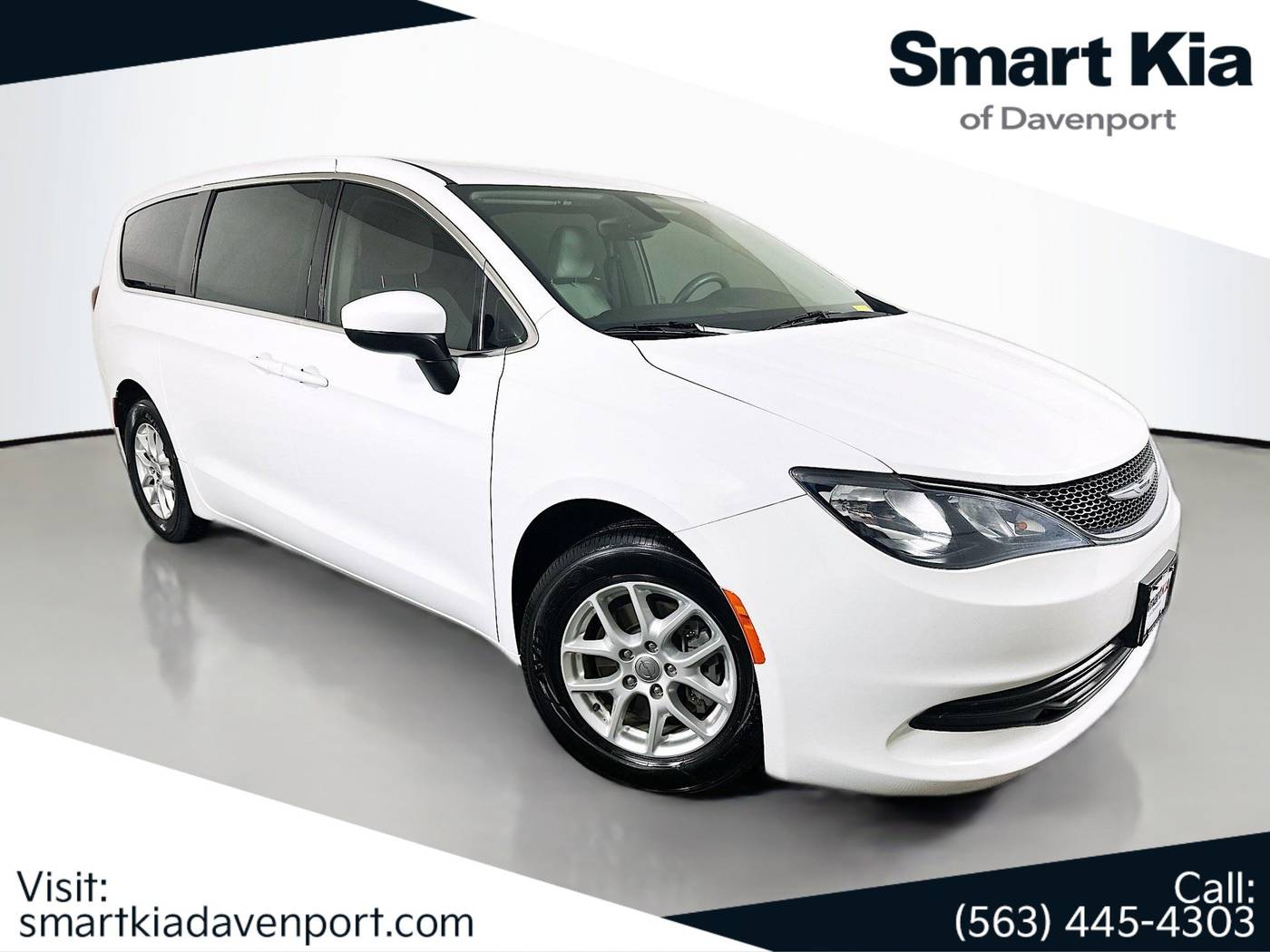 2017 Chrysler Pacifica LX — Minivan — 117,615 mi — Davenport, IA