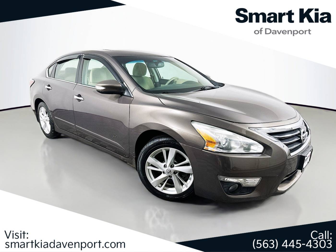 2015 Nissan Altima 2.5 SV — Sedan — 92,556 mi — Davenport, IA