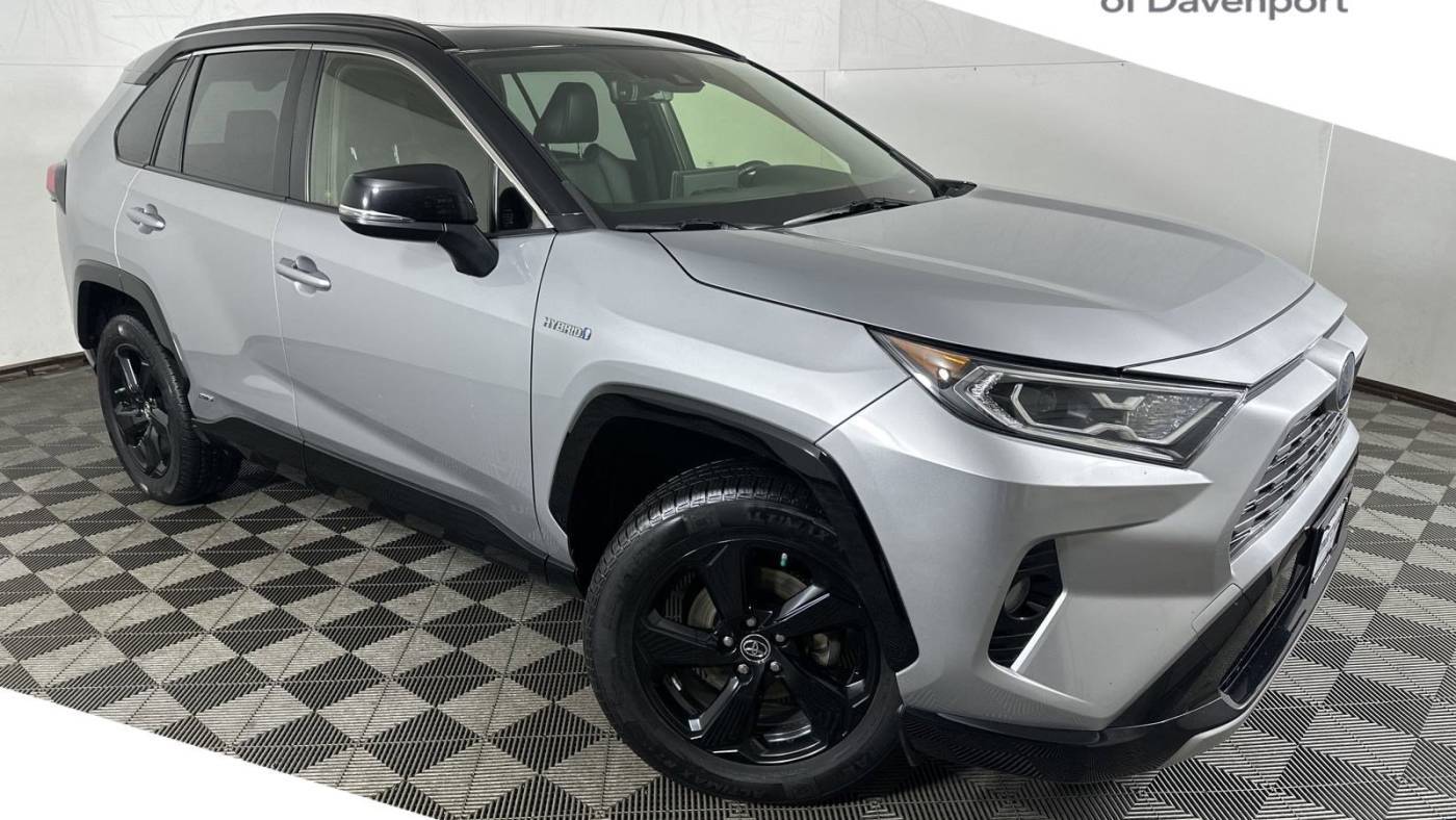 2019 Toyota RAV4 Hybrid XSE — SUV — 138,109 mi — Davenport, IA