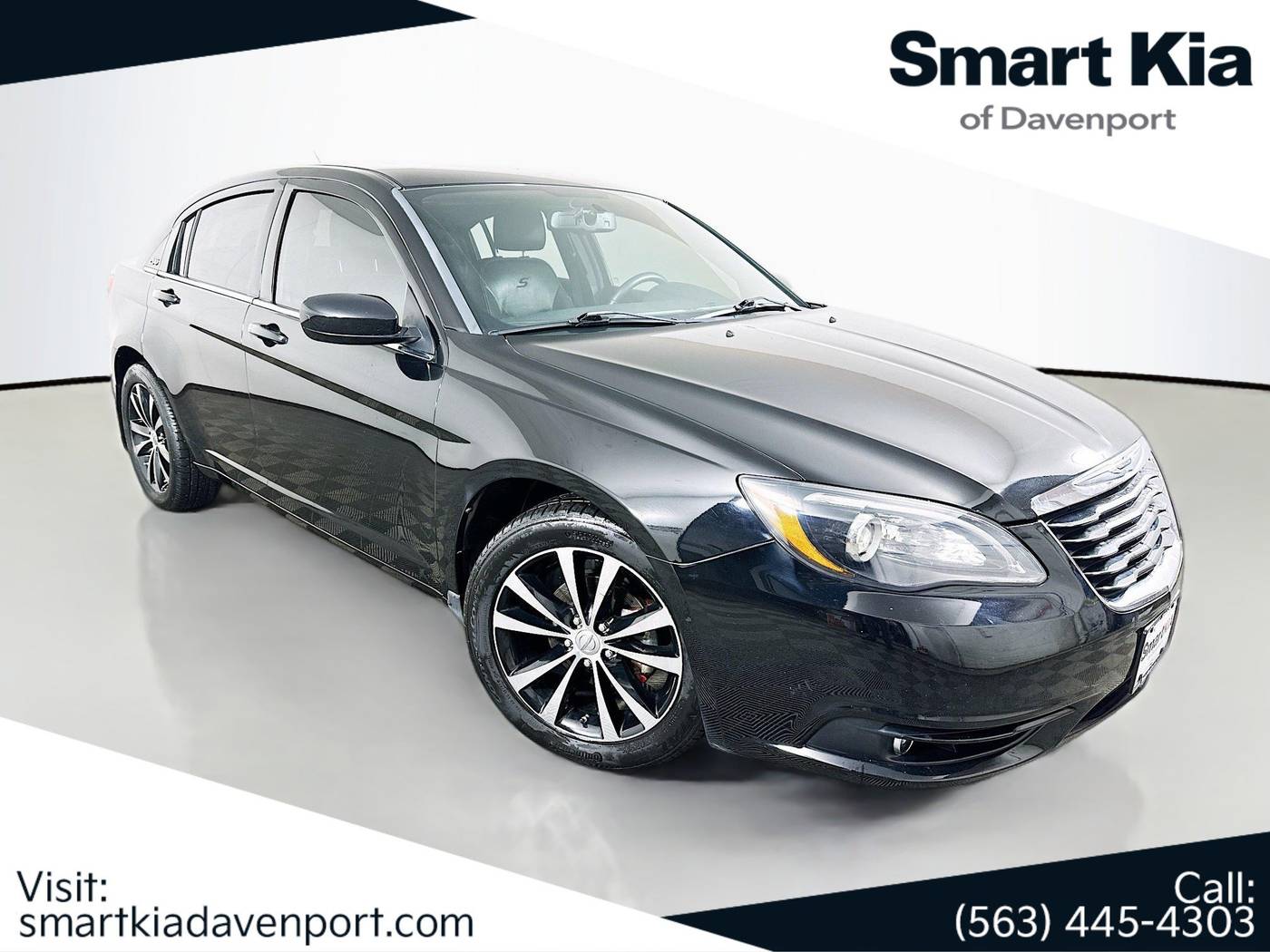 2013 Chrysler 200 Limited — Sedan — 117,277 mi — Davenport, IA