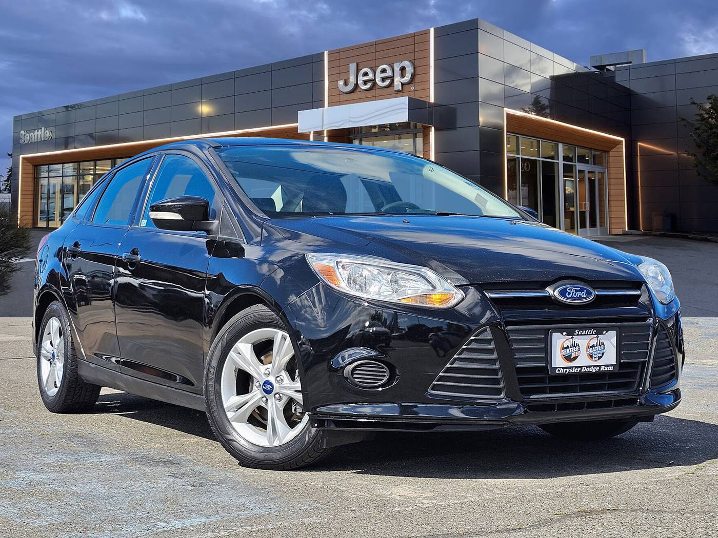 2014 Ford Focus SE — Sedan — 87,812 mi — Seattle, WA