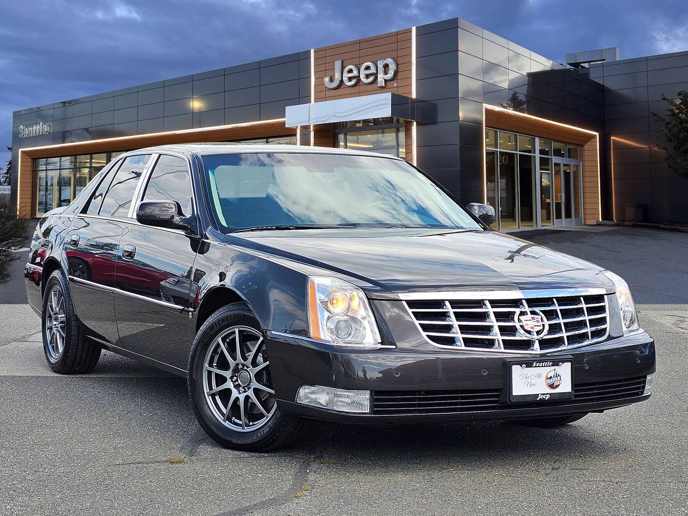 2008 Cadillac DTS 1SA — Sedan — 94,641 mi — Seattle, WA