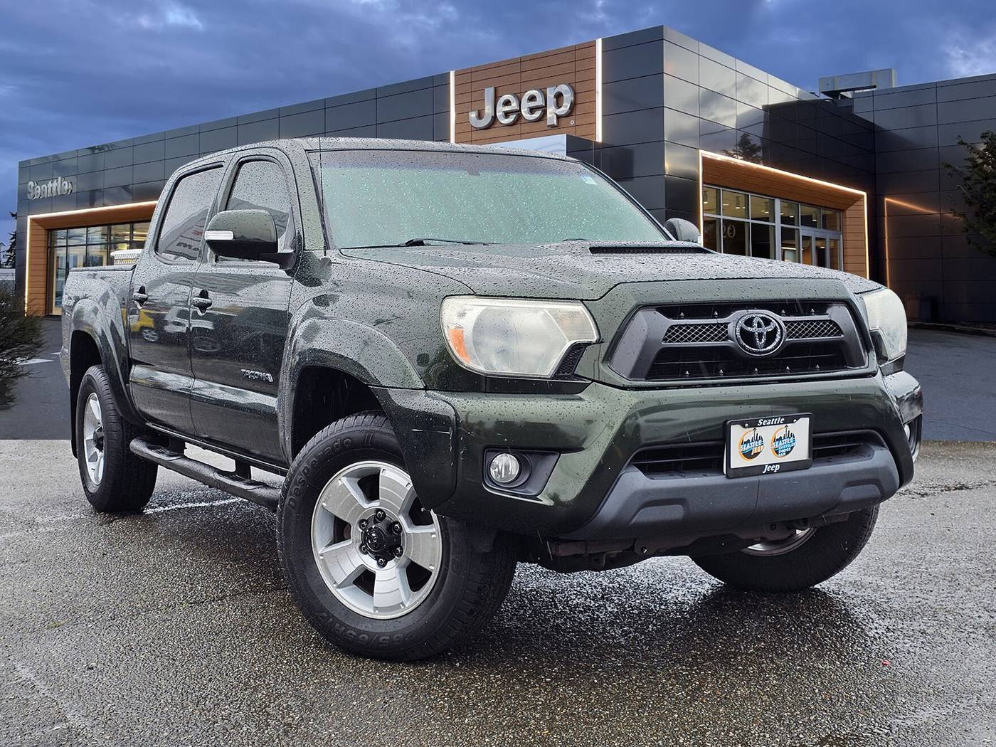 2014 Toyota Tacoma Base — Pickup Truck — 102,908 mi — Seattle, WA