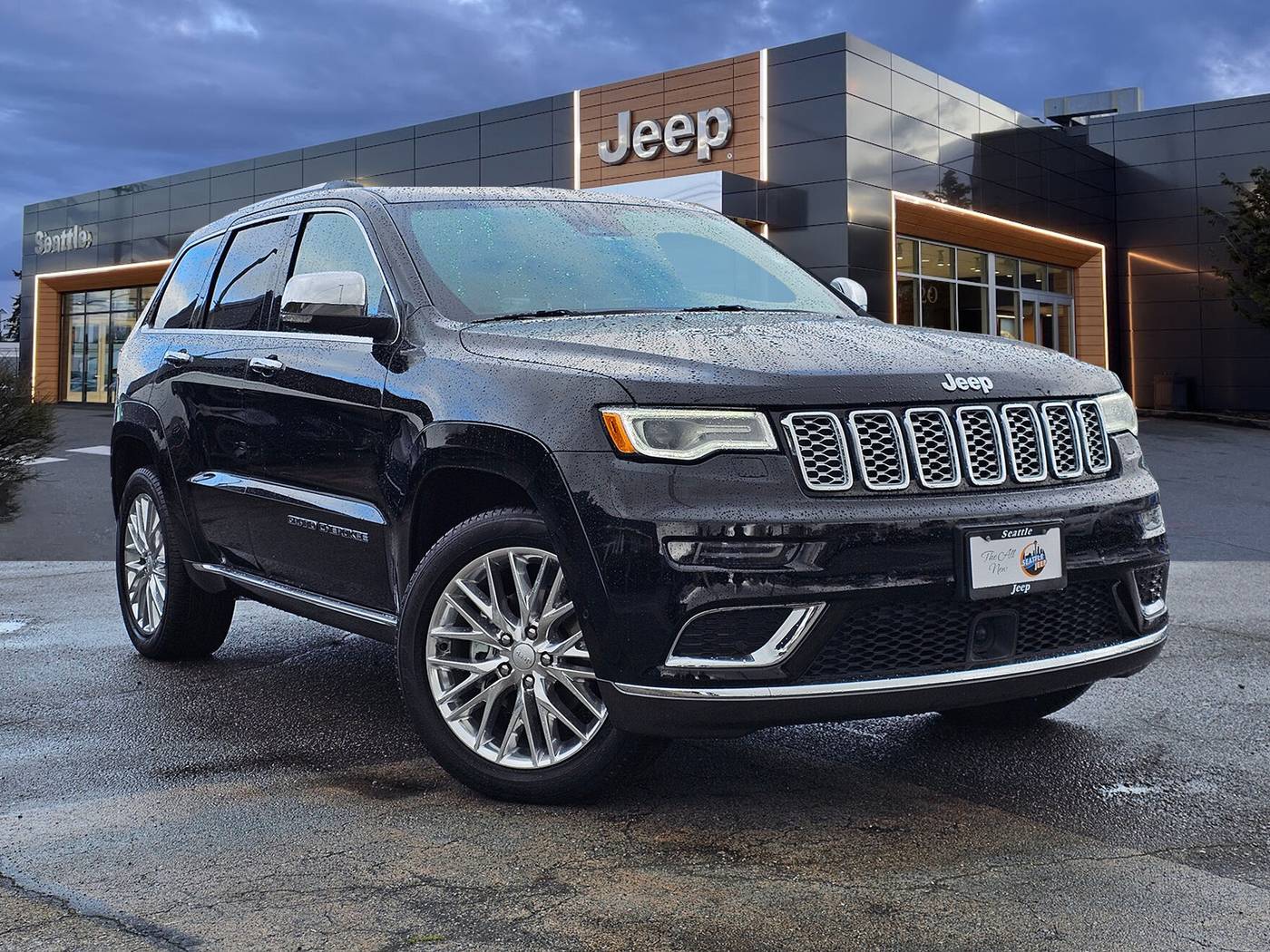 2017 Jeep Grand Cherokee Summit — SUV — 39,506 mi — Seattle, WA