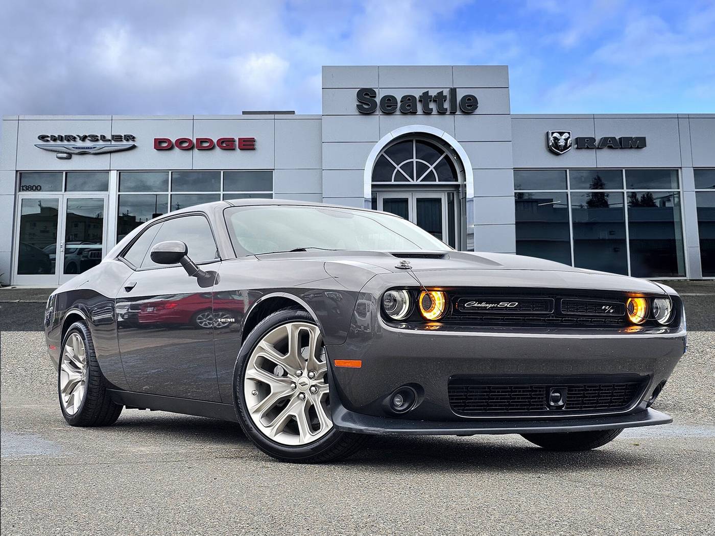 2020 Dodge Challenger R/T — Coupe — 28,559 mi — Seattle, WA