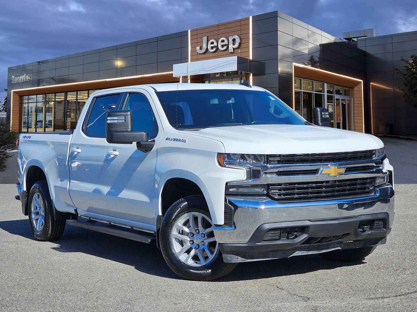 2021 Chevrolet Silverado 1500 LT — Pickup Truck — 24,484 mi — Seattle, WA