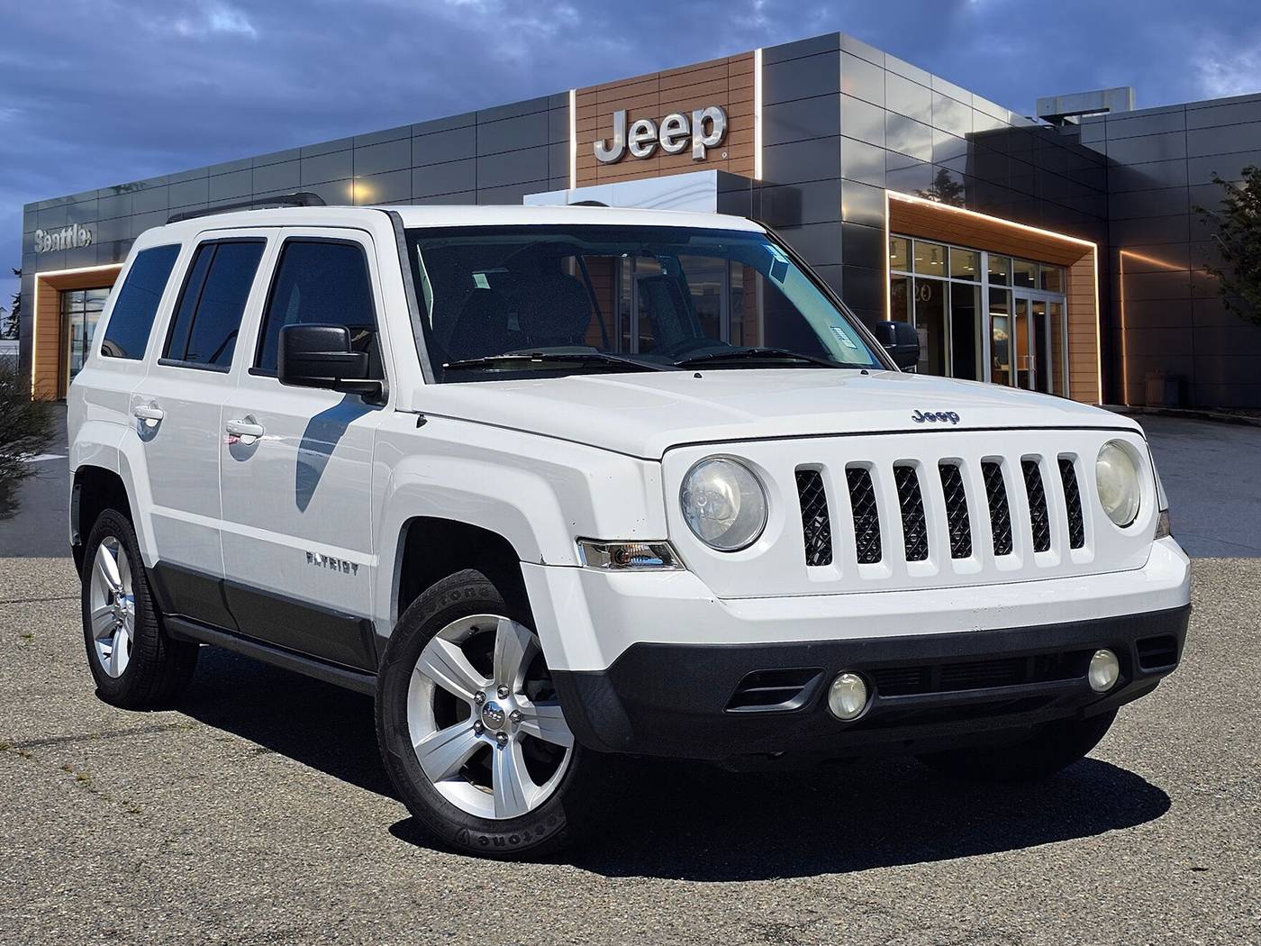 2014 Jeep Patriot Latitude — SUV — 105,185 mi — Seattle, WA