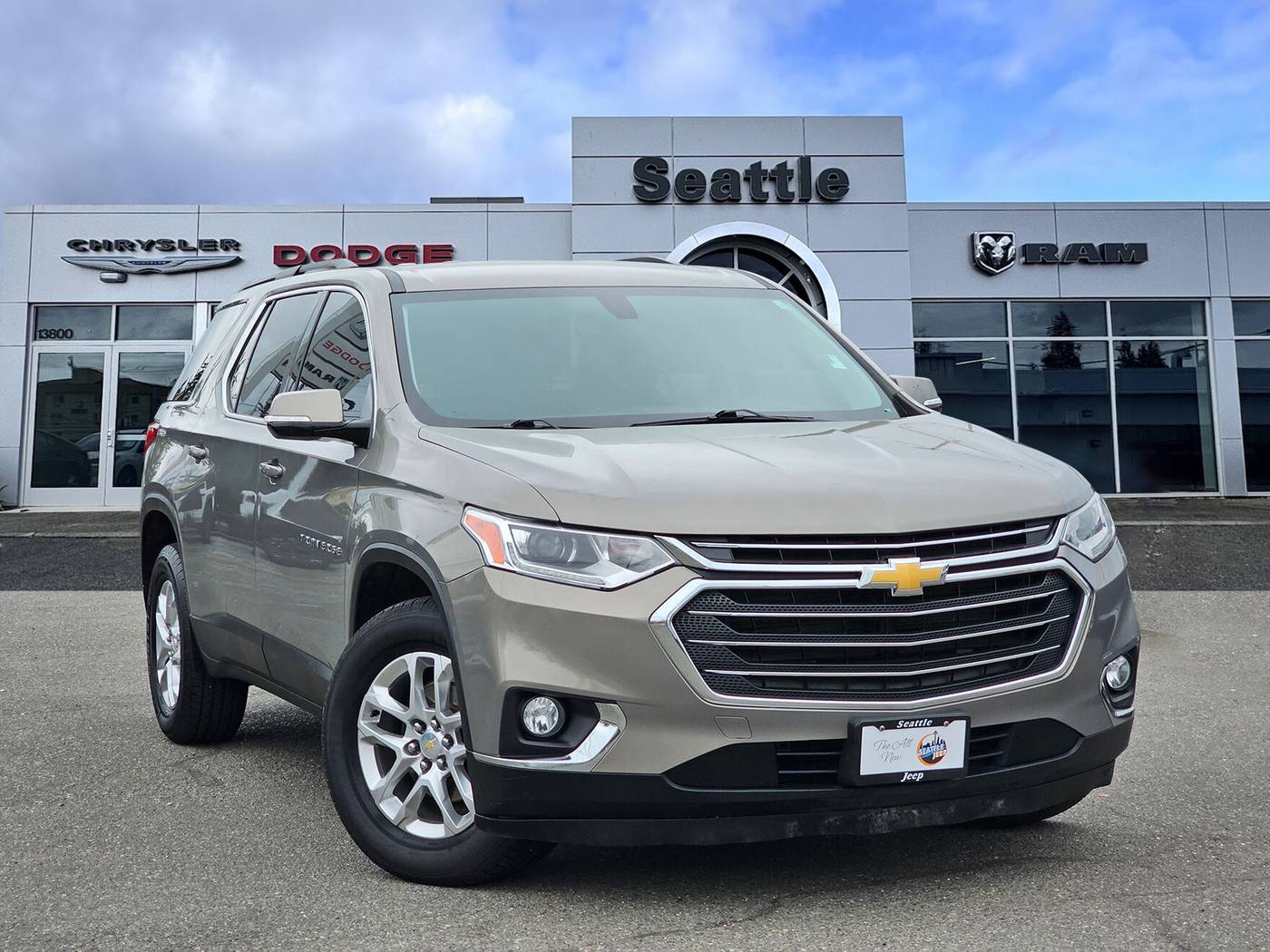 2019 Chevrolet Traverse LT Cloth — SUV — 73,387 mi — Seattle, WA