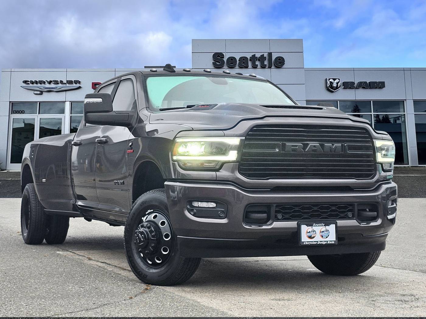 2024 Ram 3500 Laramie — Pickup Truck — 11,562 mi — Seattle, WA