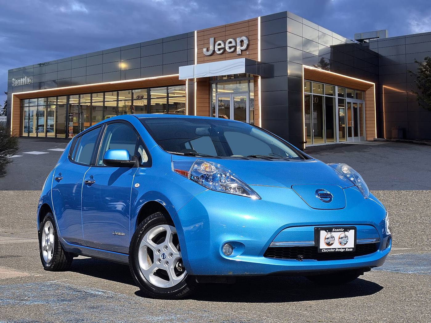 2012 Nissan LEAF SL — Hatchback — 64,384 mi — Seattle, WA
