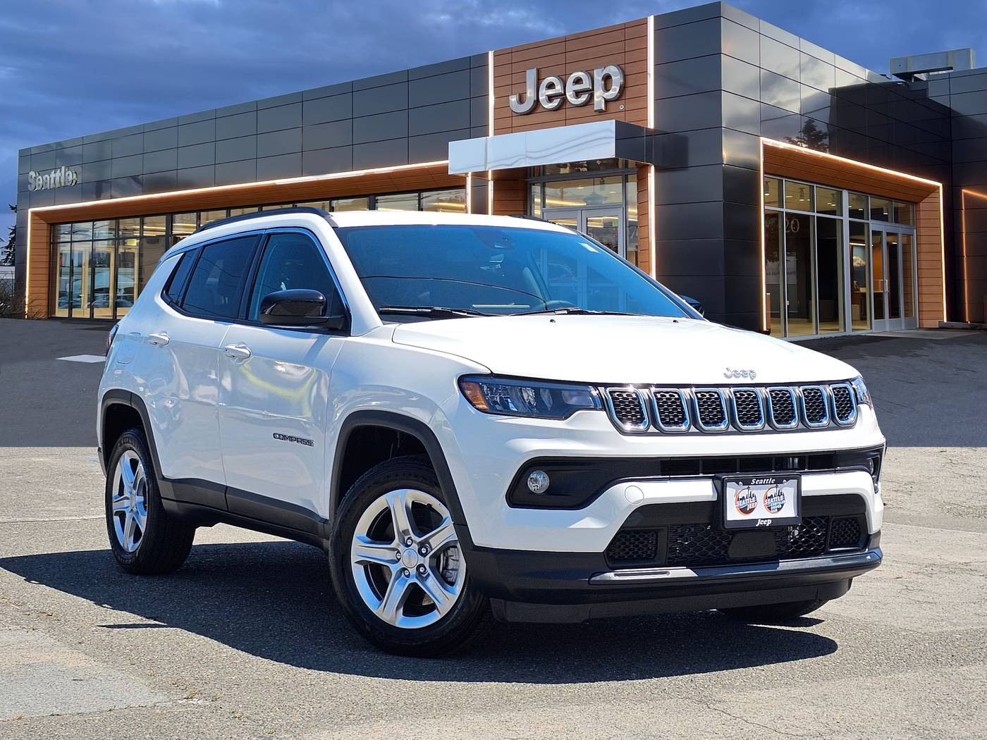 2023 Jeep Compass Latitude — SUV — 559 mi — Seattle, WA