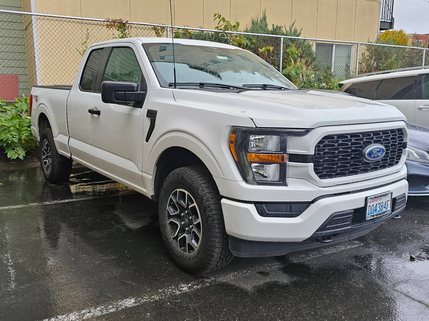 2023 Ford F-150 XL — Pickup Truck — 9,872 mi — Seattle, WA