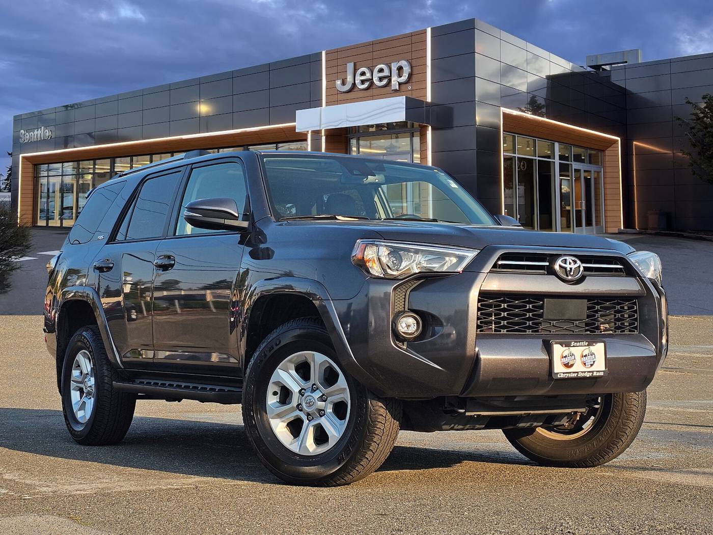 2022 Toyota 4Runner SR5 Premium — SUV — 43,858 mi — Seattle, WA