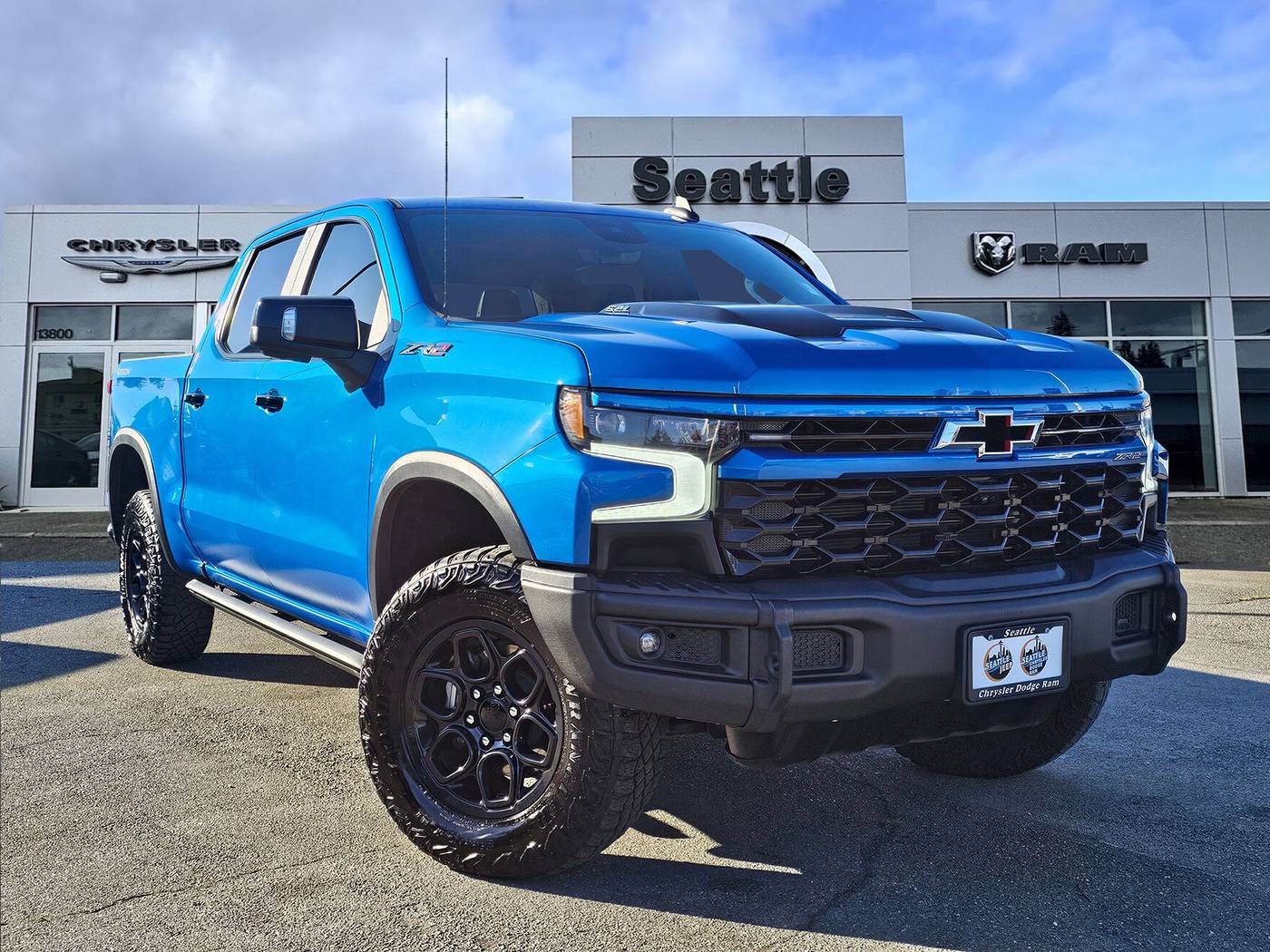 2023 Chevrolet Silverado 1500 ZR2 — Pickup Truck — 10,782 mi — Seattle, WA